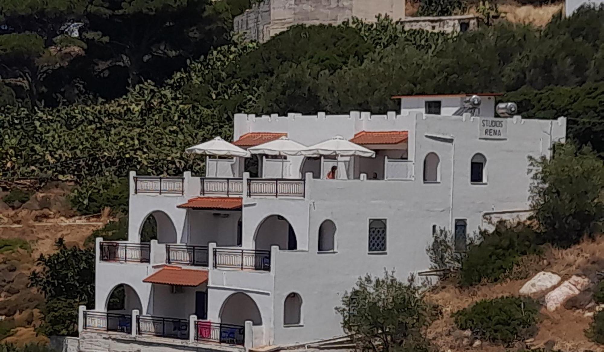 פורני איקריאס Studios Rena מראה חיצוני תמונה