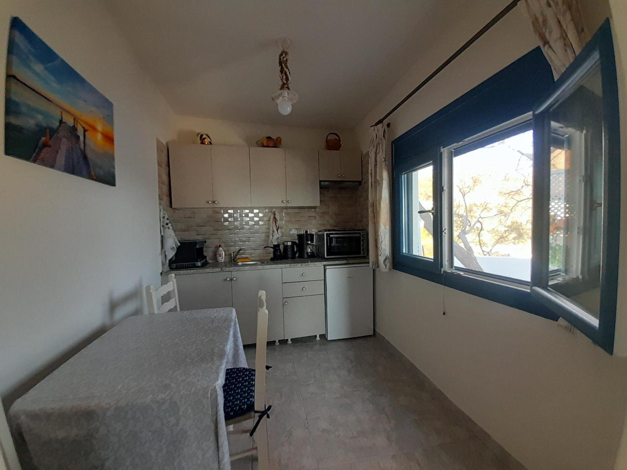 פורני איקריאס Studios Rena מראה חיצוני תמונה